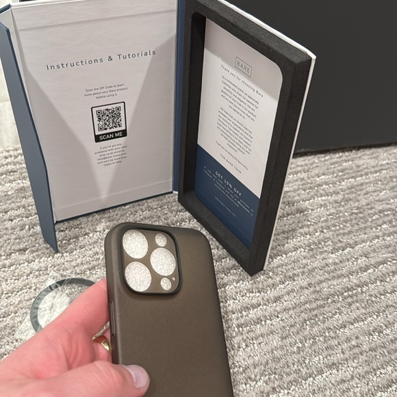 ⭐️ Sale ⭐️ open box NEW iPhone 16 PRO (6.3”) BARE minimalist phone case - Picture 7 of 10